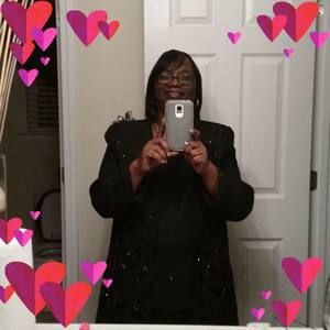 Meet your Posher, Lorraine